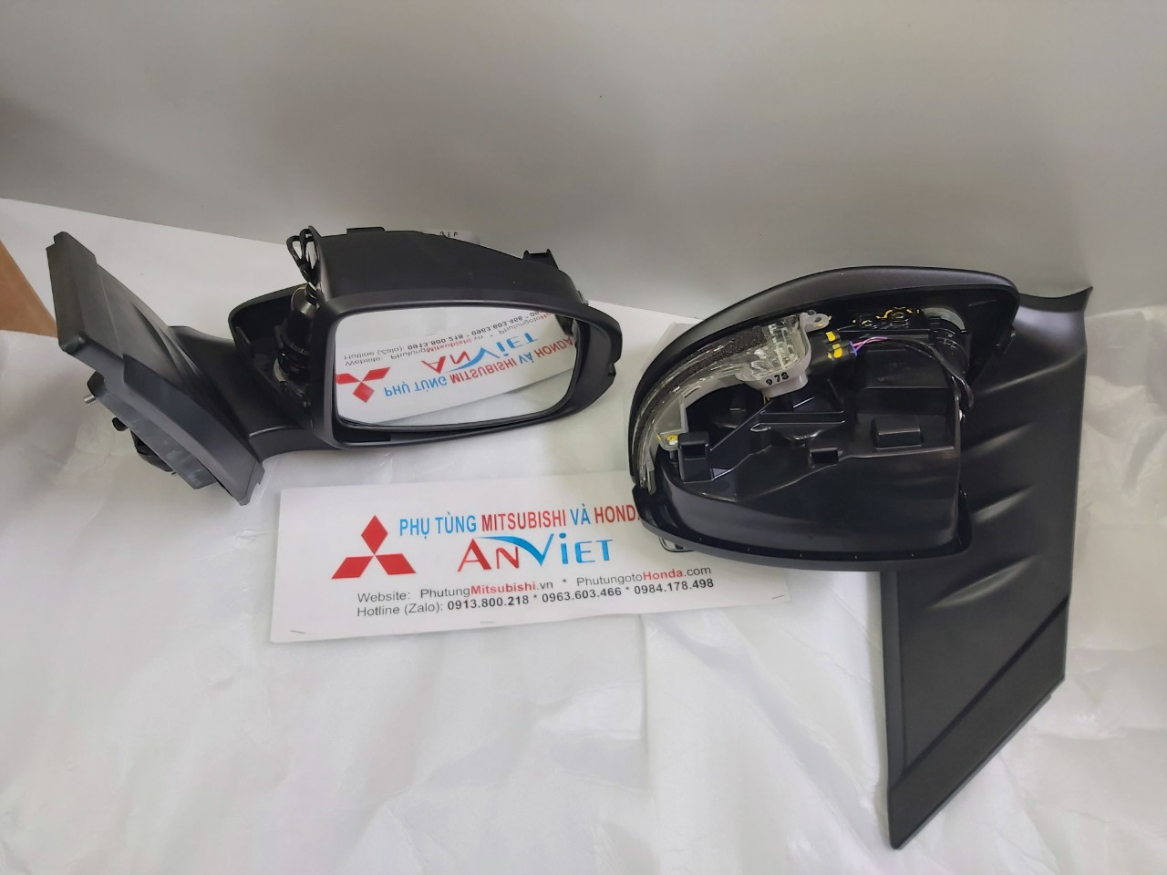 Cụm gương chiếu hậu xe Honda Brio